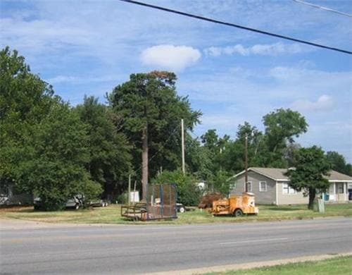 Building Photo - 508 Dixieland Rd