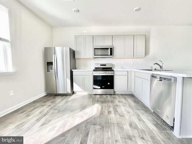 Foto del edificio - 522 Ridgely Blvd