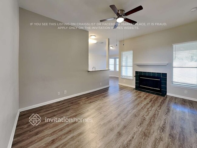 Building Photo - 219 Sandhill Dr