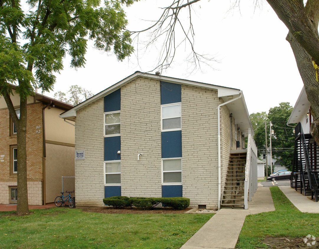 Primary Photo - 100 E Norwich Ave