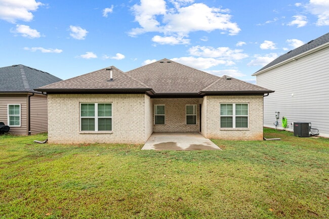 Building Photo - 1041 County House Ln