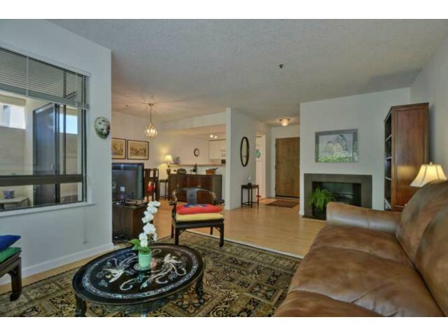 Foto del edificio - 410 Sheridan Ave