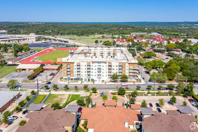 Building Photo - College Town at Texas State