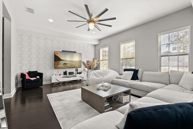 Foto del edificio - 520 Lanark Ct