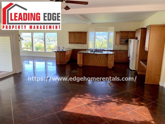 Foto del edificio - 18579 West Lakeview Lane