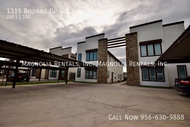 Building Photo - 1315 Bodark Dr