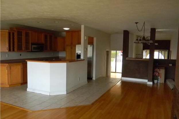 Building Photo - 2355 Caringa Way