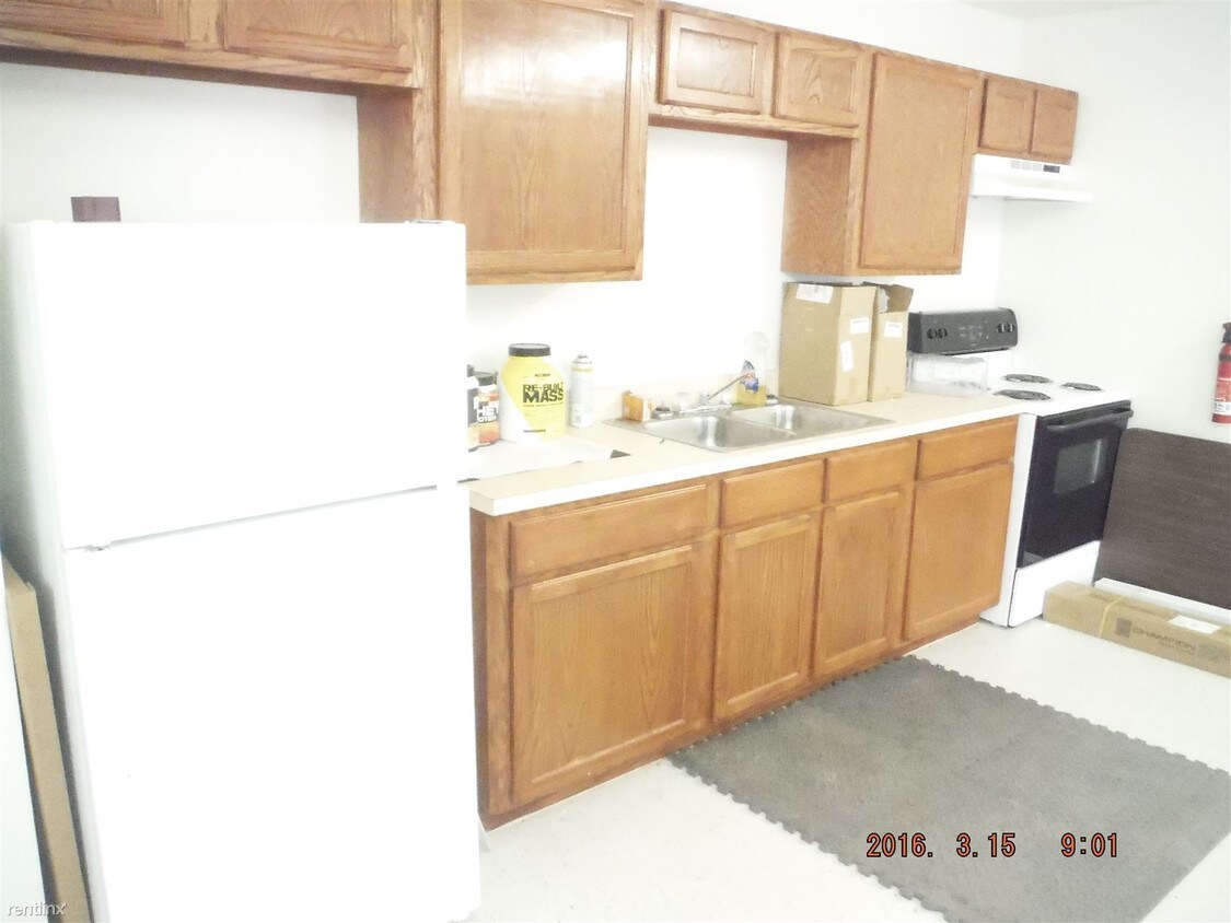 Building Photo - 400 Bower Dr