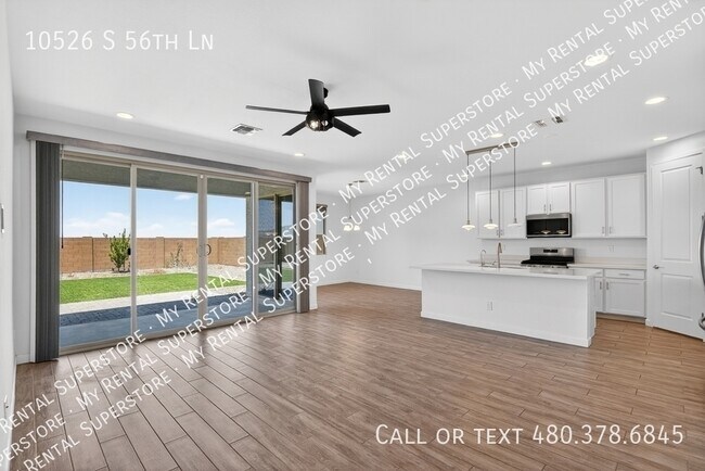 Foto del edificio - 10526 S 56th Ln
