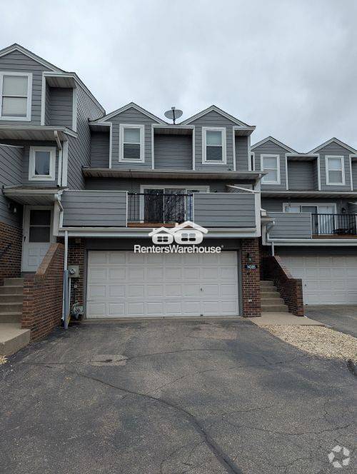 Building Photo - 14385 Estates Ave