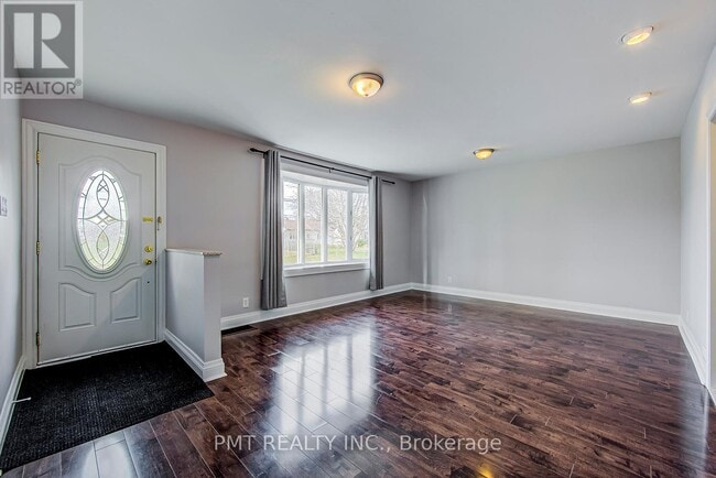 Building Photo - 11 Bellefontaine St