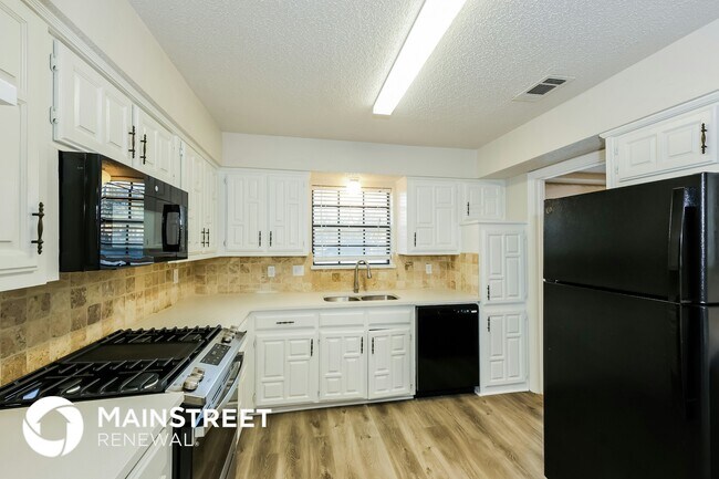 Foto del edificio - 1617 James Good Ln