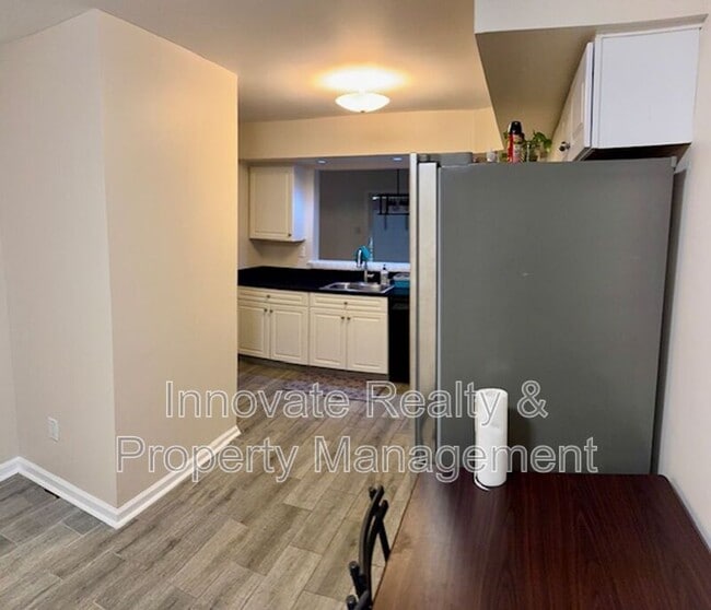 Photo - 584 Mount Vernon Cir House