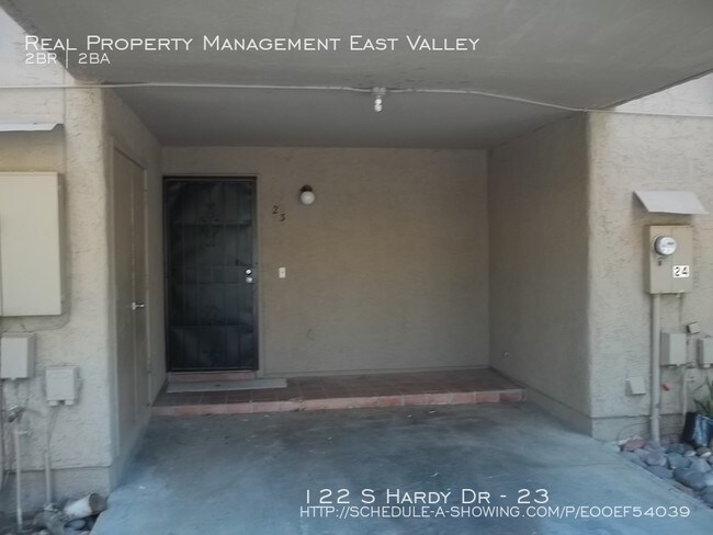 Building Photo - 122 S Hardy Dr