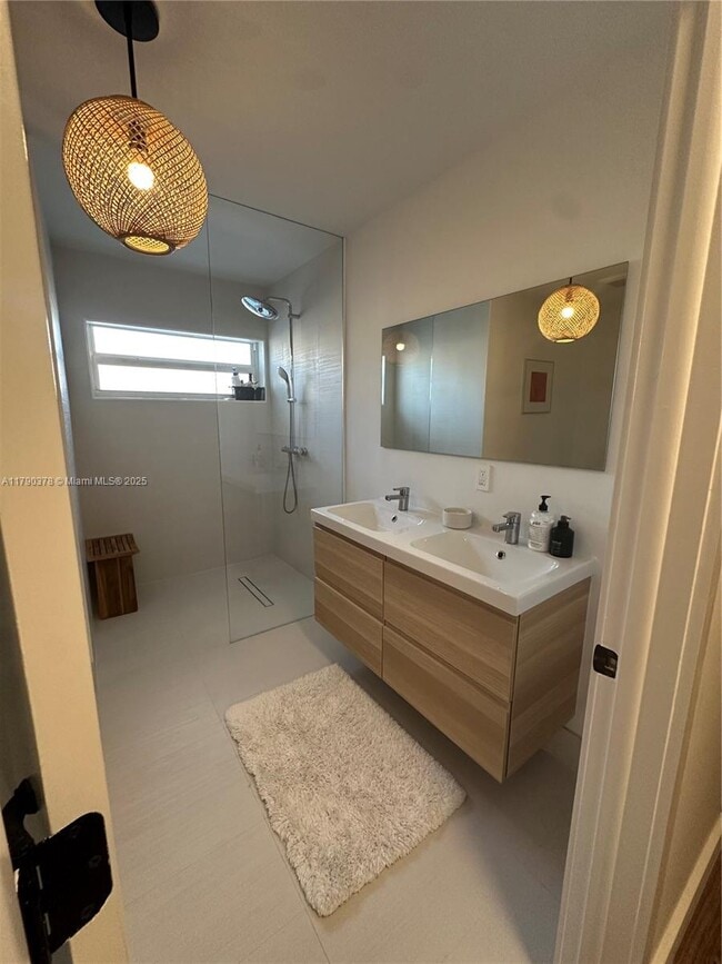 Foto del edificio - 8201 SW 163rd Pl