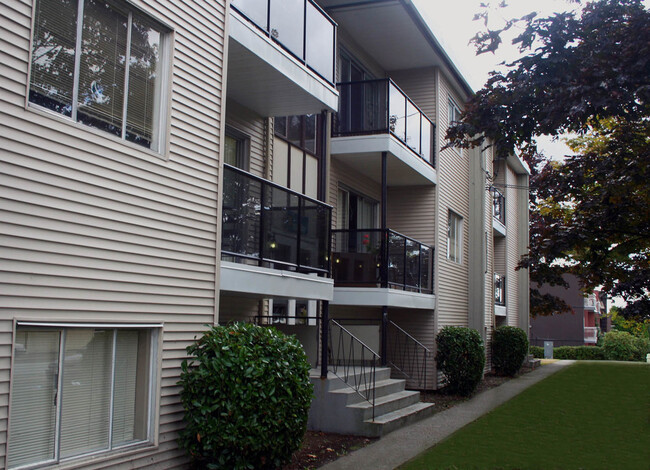 Building Photo - Hillside Place