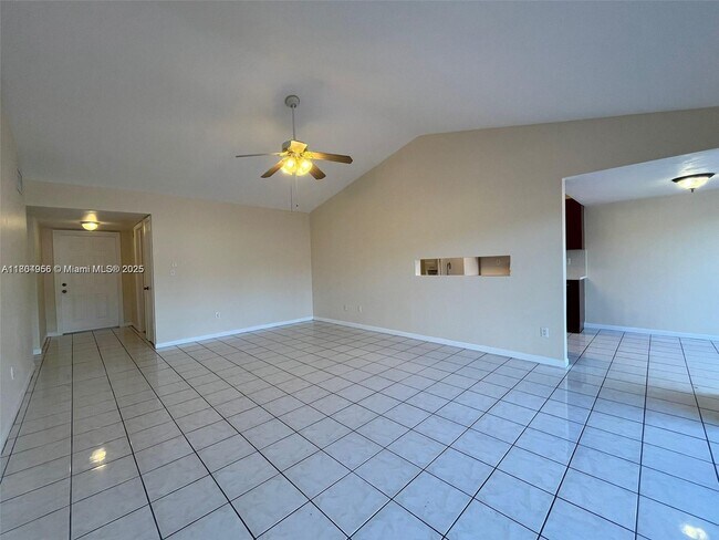 Foto del edificio - 11405 SW 123rd Ave