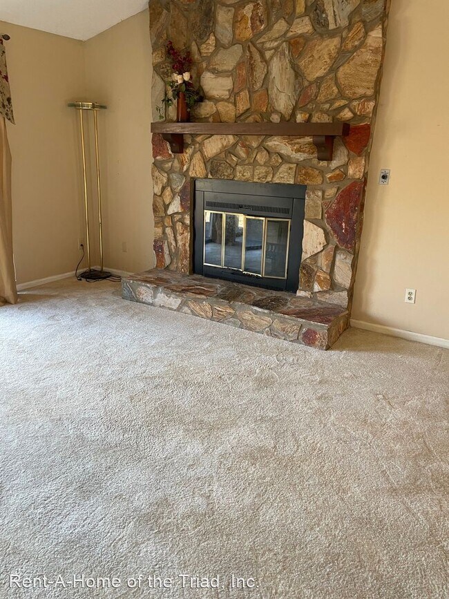 Foto del edificio - 2 br, 2 bath House - 20 Cedar Creek