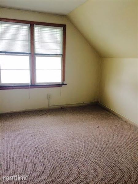 Building Photo - 710 Juniper Pl