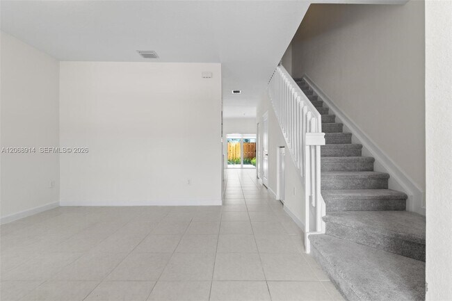 Foto del edificio - 2634 SE 29th St