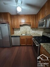 Building Photo - 696 Elm Pl