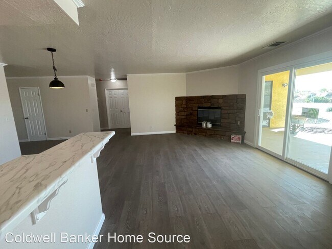 Building Photo - 3 br, 2 bath House - 14151 Topmast Dr.