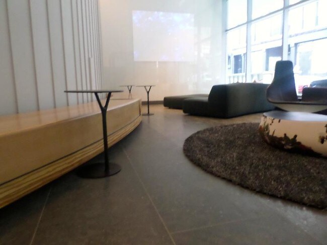 Building Photo - Studio w/ Alcove