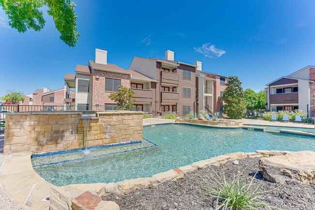 Foto del edificio - Timberglen Apartments