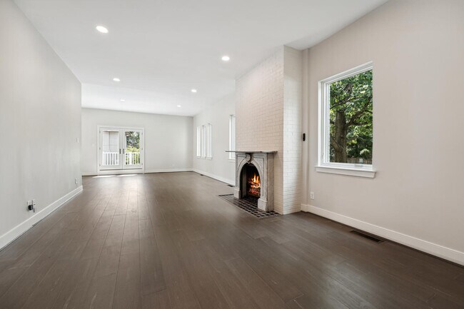 Foto del edificio - 3410 Garfield St NW