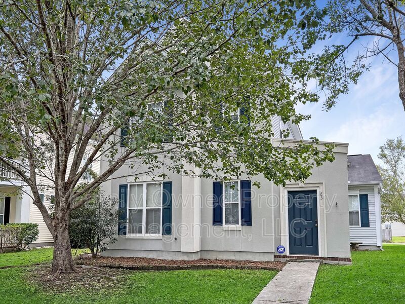 Primary Photo - 83 Creekside Dr