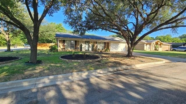 Building Photo - 5660 Conlin Dr