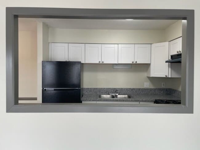 Photo - 615 E Thompson Rd Apartment