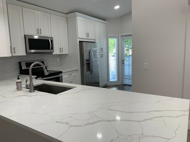 Foto del edificio - 5345 Buckhead Cir