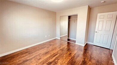 Building Photo - 166 Lenape Heights Ave