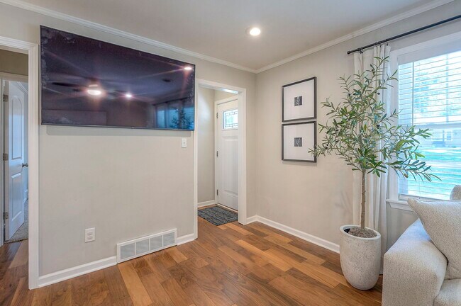 Foto del edificio - 2507 W 79th St