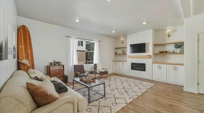 Foto del edificio - 1007 E Midship Wy