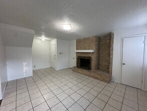 Building Photo - 9019 Sawtooth Ln