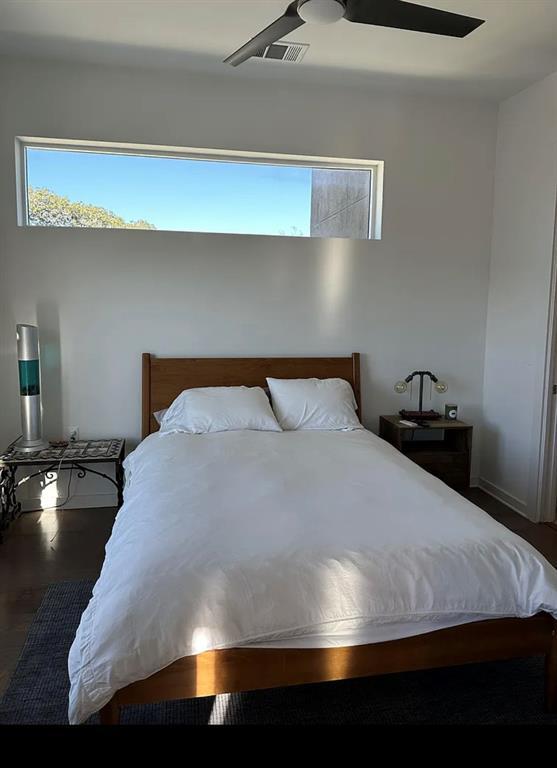 Foto del edificio - 207 W Johanna St