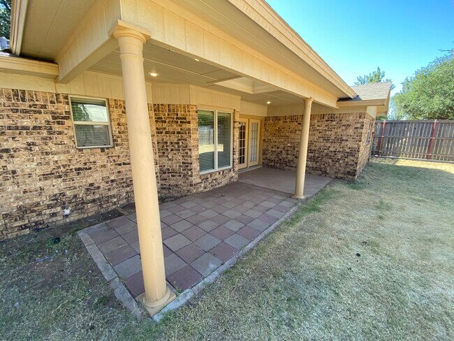 Foto del edificio - 7202 Zoar Ave