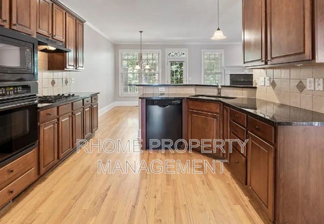 Building Photo - 3014 Gaston Cir