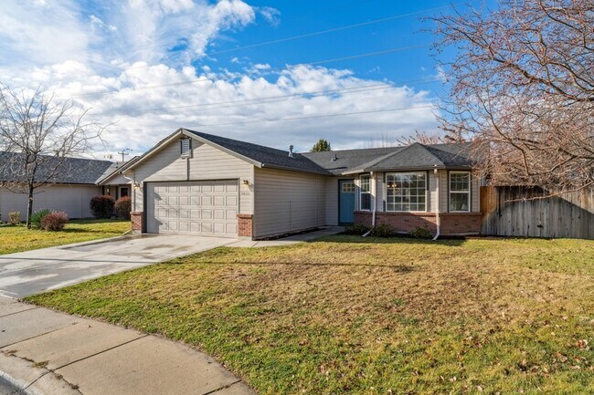 Foto del edificio - 2036 E Oakridge Ct