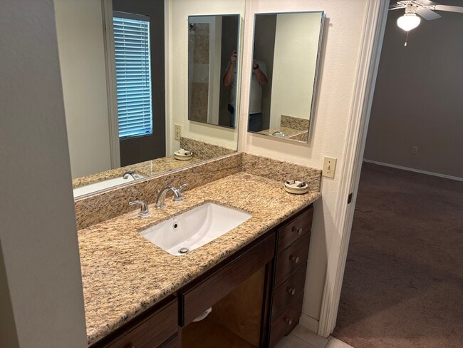 Building Photo - 7562 Coyote Creek Ct