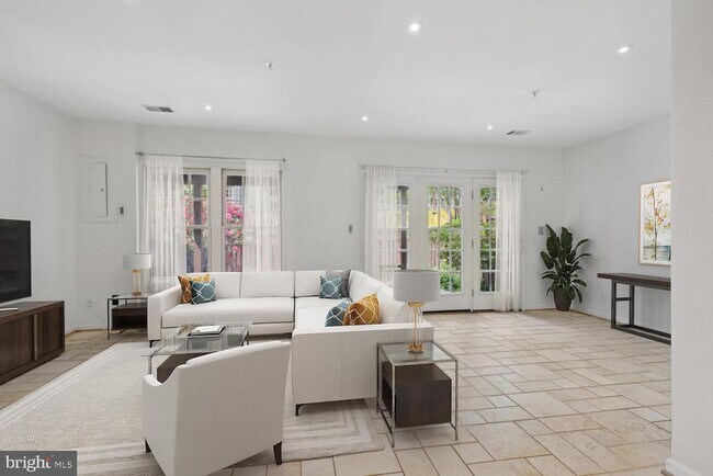 Foto del edificio - 1782 Dawson St