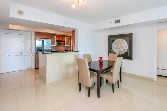 Building Photo - 335 S Biscayne Blvd