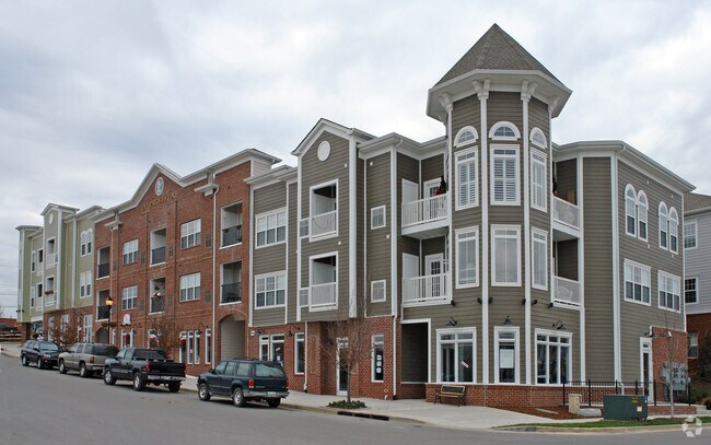 Building Photo - The Park View