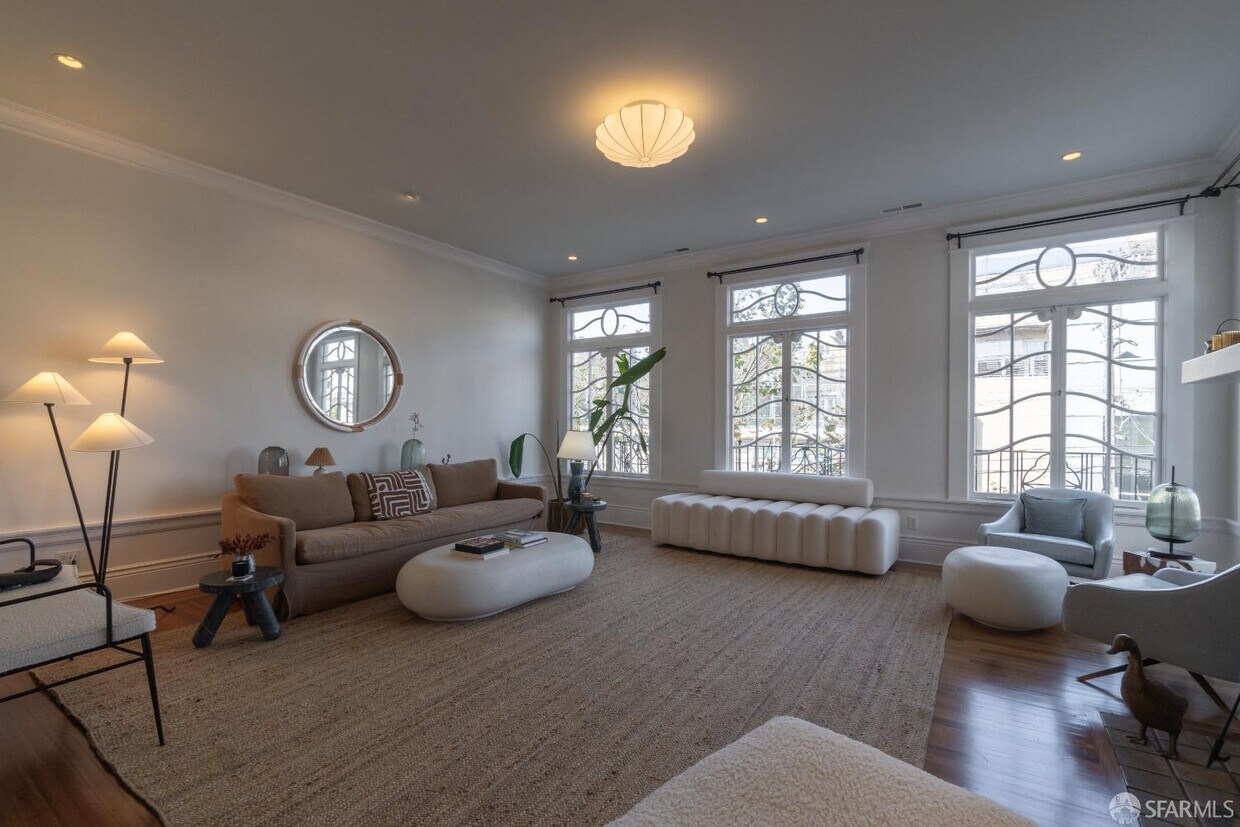 Foto principal - 2707 Jackson St