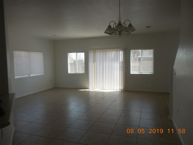 Building Photo - 9303 Gilcrease Ave
