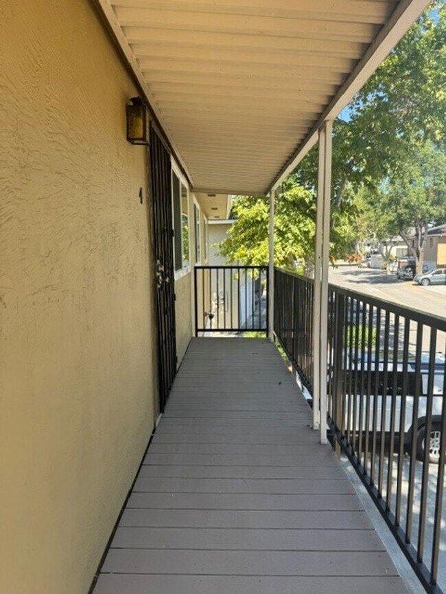 Building Photo - 5707 Calmor Ave