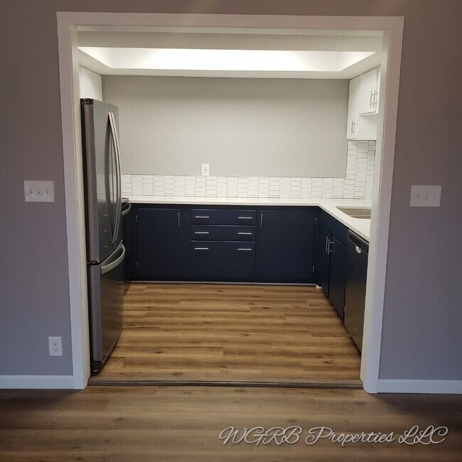 Foto del edificio - 6308 Barrie Rd