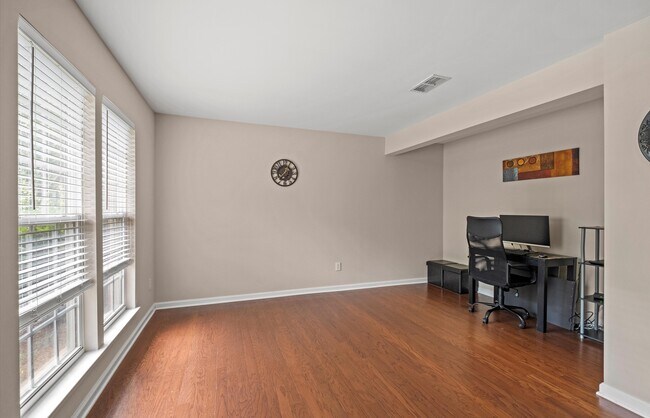 Building Photo - 11712 Fiddlers Roof Ln